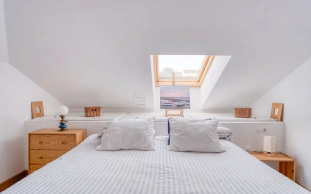 Alluring Holiday Home in Rompido near Beach