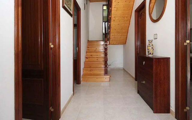 102009 House In Carnota