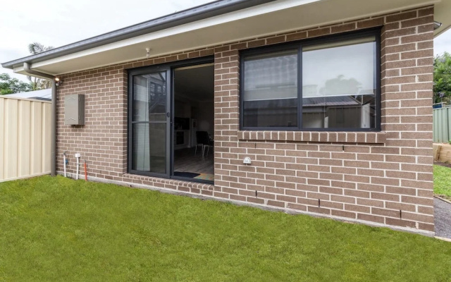 Tomaree Road, 19A 'The Villa'