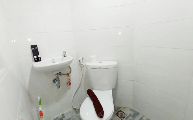 Homey And Cozy Living Studio Amartha View Apartment