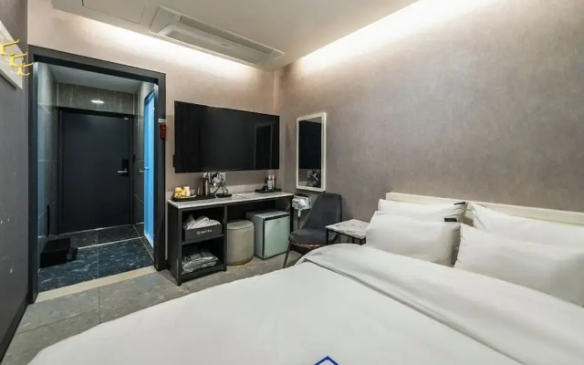 T7 Hotel Unmanned Tel Everland Branch