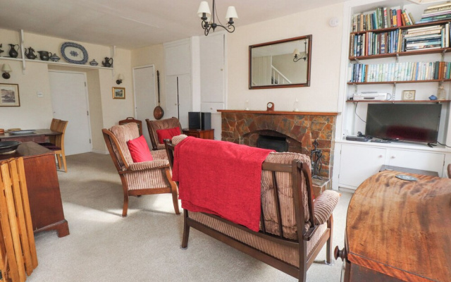 Brackenbury Cottage