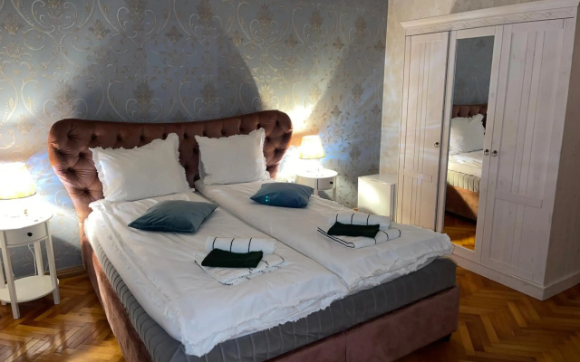 Chic Home