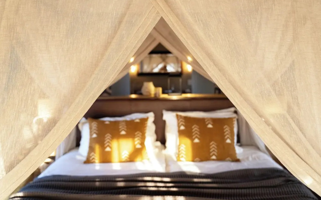 Sandfontein Lodge & Nature Reserve