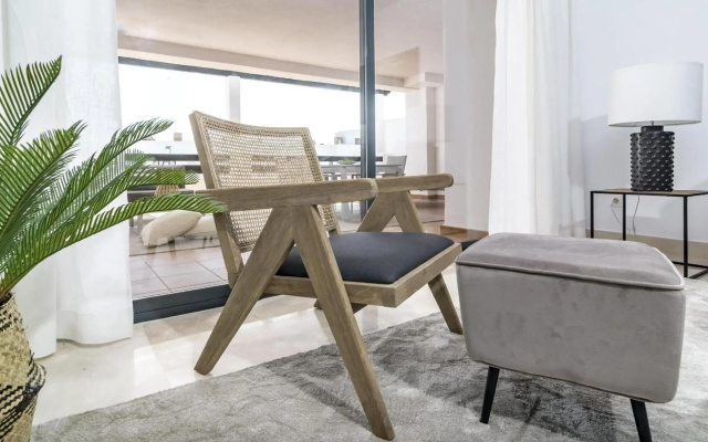 Dja- Modern 2 Bedroom Apartment Close to Beach