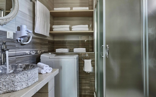 Stunning apartment in Kamilari with swimming pool