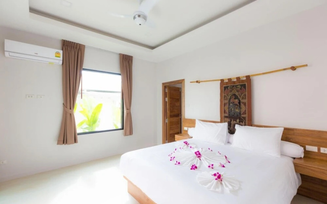 Blue Bird Villa