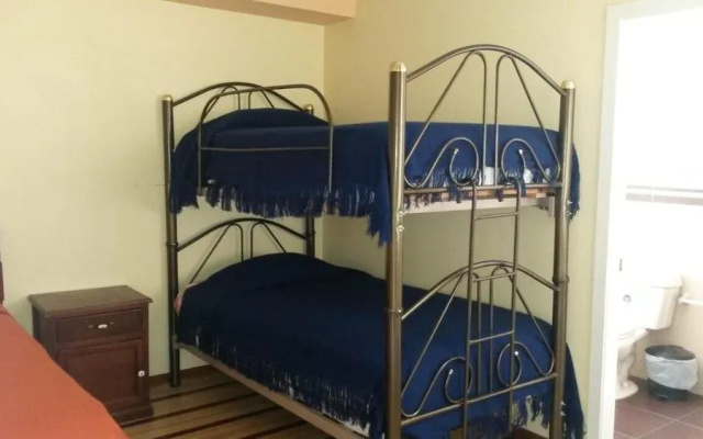 Hostal Puertas del Sol