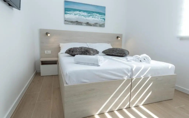 Apartments & Rooms Villa Casia