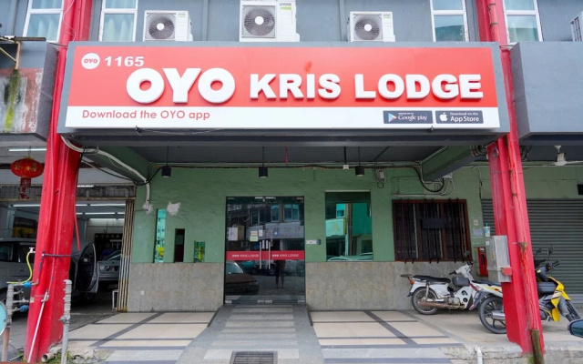 Kris Lodge by OYO Rooms
