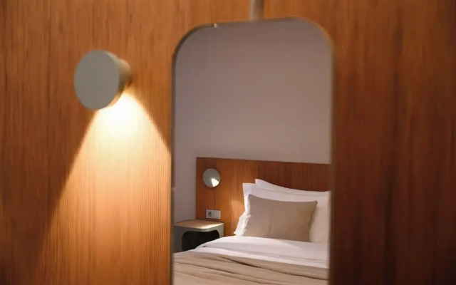 Silica Hotel