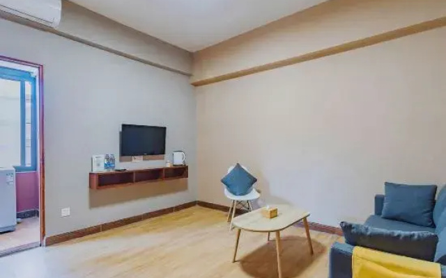 Huizhou Xingwashe Hotel (Tianyi City Chenjiangnan Station Store)