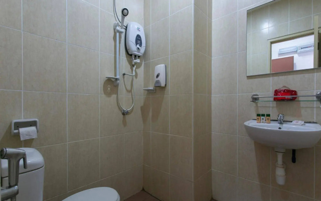 Dolphin Hotel, Chow Kit Kuala Lumpur
