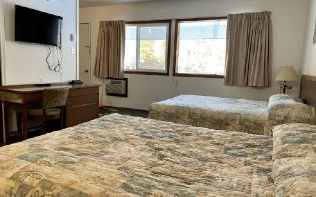 Hitching Post Motel