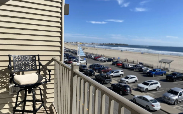 Sea Spray Condos