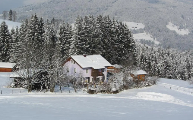 Lila Villa