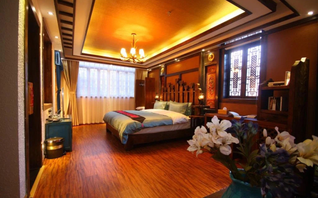 Zhiyun Mansion   Lijiang Naxi-style Local Experience Boutique Guesthouse