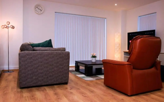 Thout Seaview Luxury Apartment