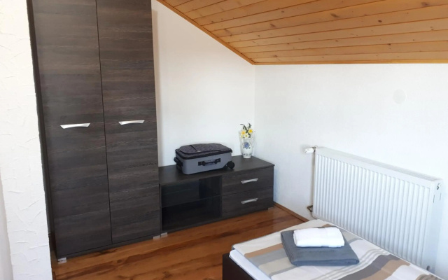 Apartment Jareb
