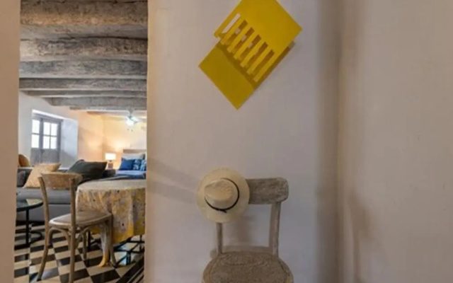 Elegant 1 Bedroom Near San Pedro Church