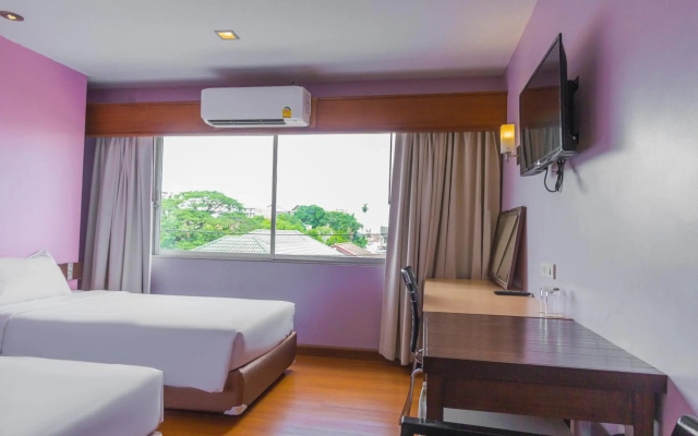 Mayflower Grande Hotel Chiang Mai