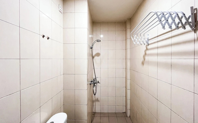 Spacious Studio Room At Vida View Makassar Apartment