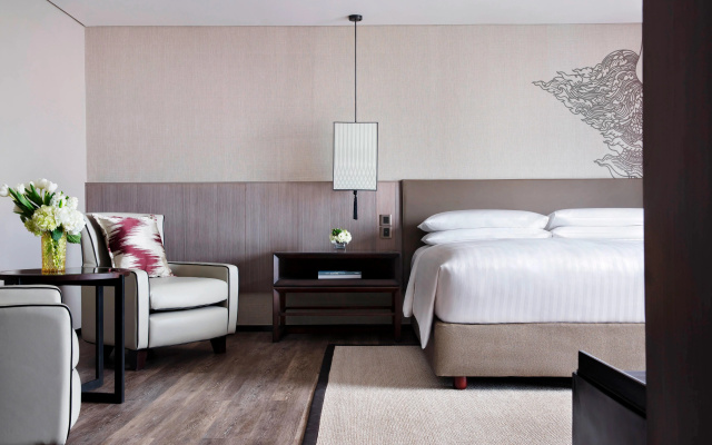 Отель Bangkok Marriott Marquis Queen’s Park