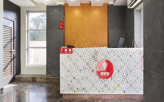 OYO 10388 Hotel Dean Villa