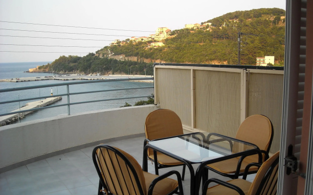Harbour View - Oceanis Apartments