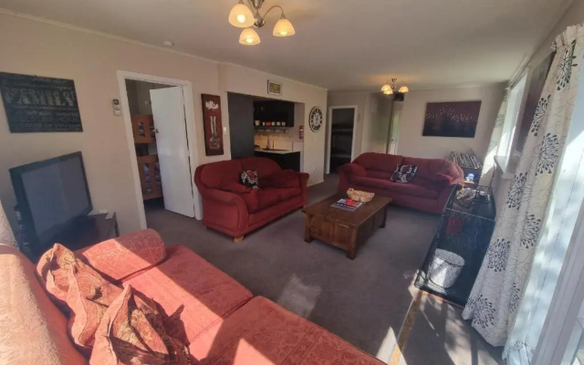 4 Scarborough Tce