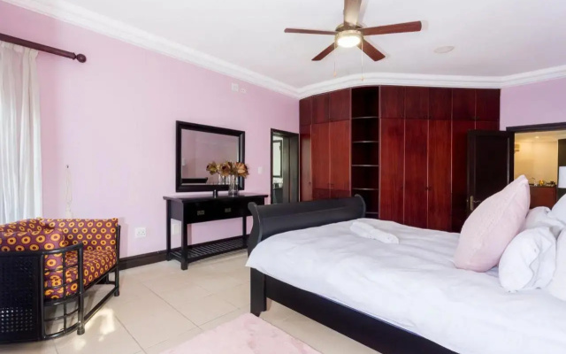 9 the Pin – Zimbali 6 Bedroom