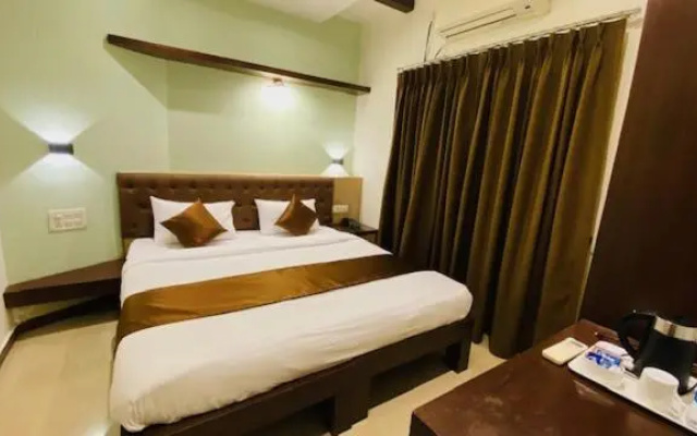 Hotel Plaza Heights by Rak Rooms, Mangaluru