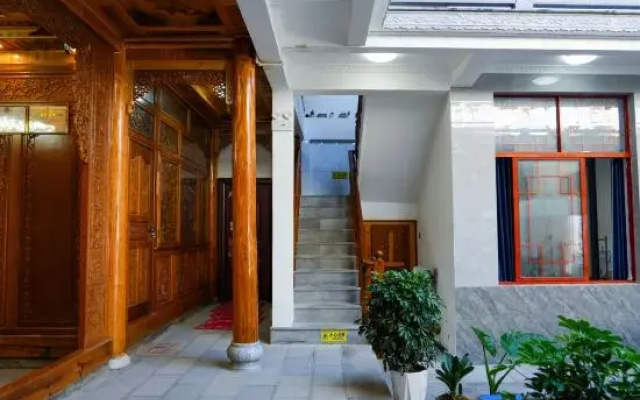 Yuman Hot Spring Homestay (Dongshan Wenquan Village)