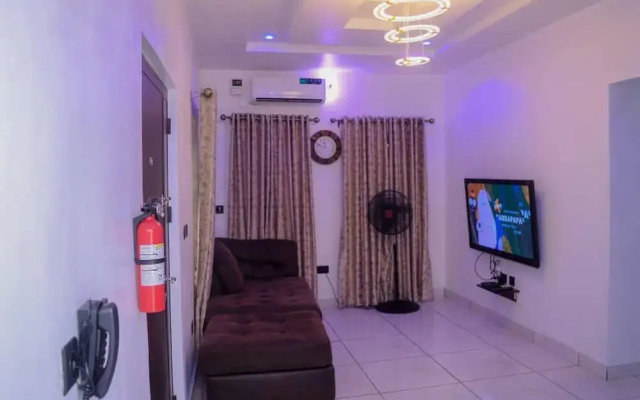 Bamgbose Apartments - Sleeps 2 - Parking - Wifi