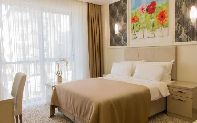 Goldhan Hotel