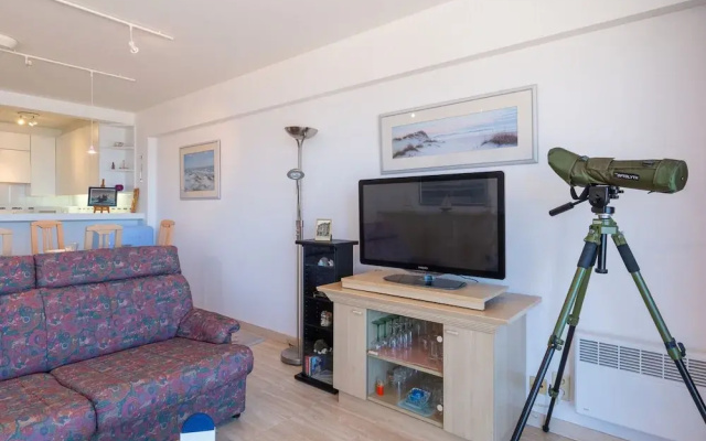 Bright Apartment With sea View
