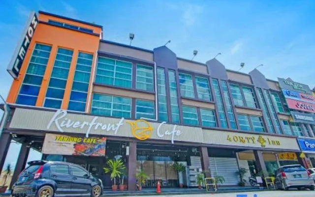 Collection O Near Tanjung Batu Formerly 4orty Inn