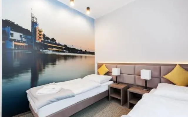 Meet Pozna N Hotel