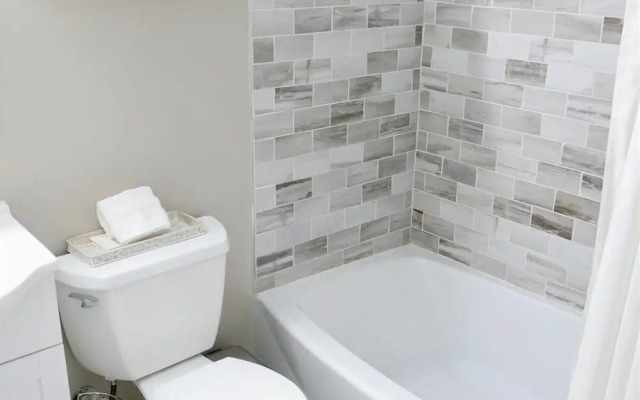 Exclusive Apt in Shaw