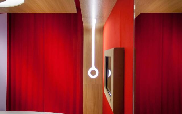Отель Hôtel Odyssey by Elegancia Франция, Париж - 1 отзыв об отеле, цены и фото номеров - забронировать отель Hôtel Odyssey by Elegancia онлайн комната для гостей