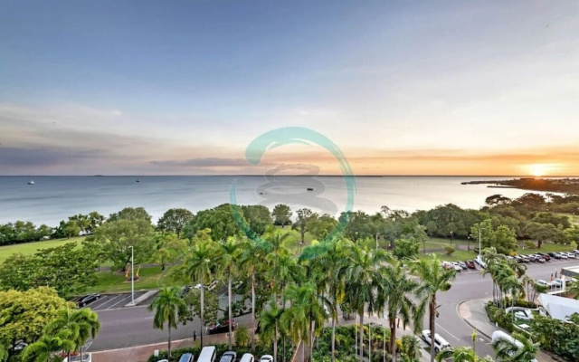 ZEN88 ESPLANADE - 1BR Ocean View Suite