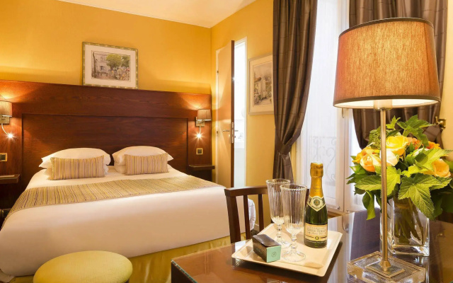 Hotel Des Arts Paris Montmartre