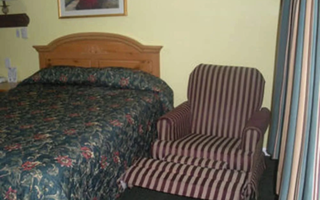 Chief Motel
