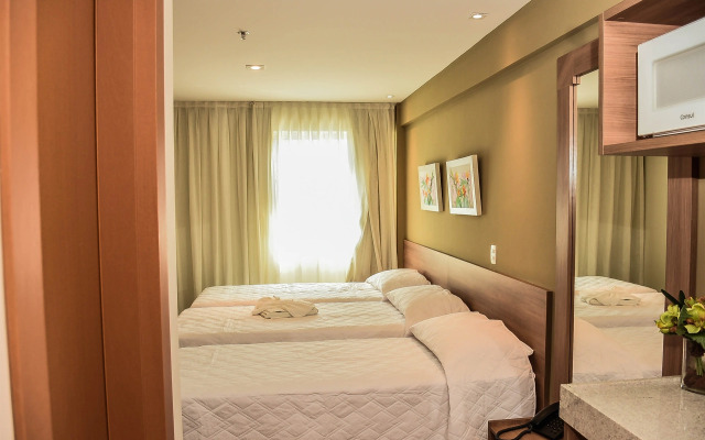 Mont Blanc Suites Duque De Caxias