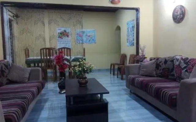 Dambulu City Lodge
