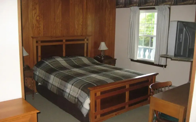 Big Bears Lodge