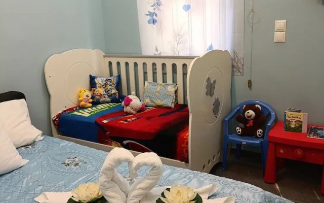 Maria's Cozy Getaway in Glyfada