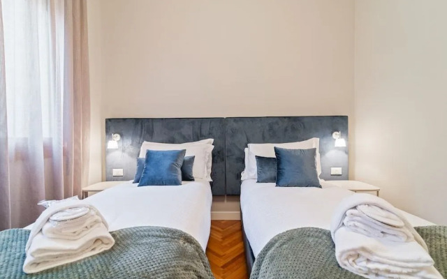 San Fermo Luxury Apartment