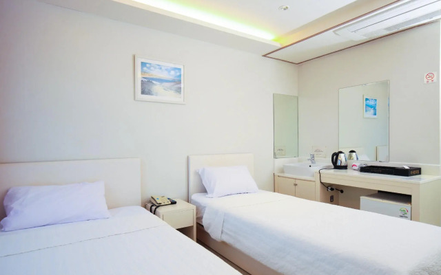 Rezion Tourist Hotel