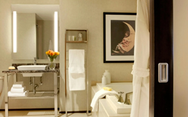 Moonrise Hotel